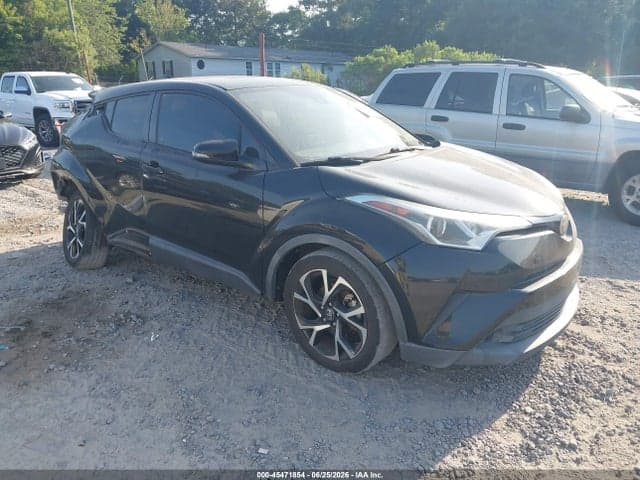 2019 TOYOTA C-HR XLE