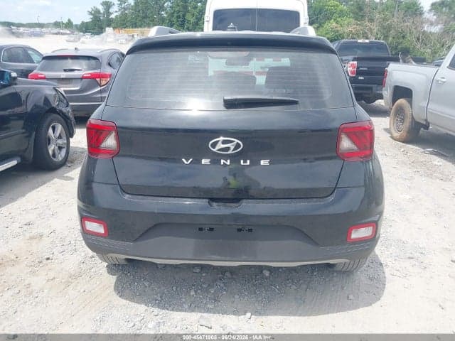 2026 HYUNDAI VENUE SEL 16