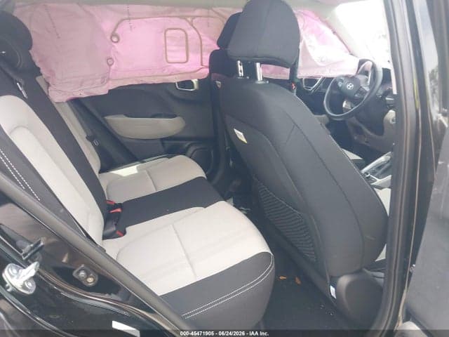 2026 HYUNDAI VENUE SEL 8