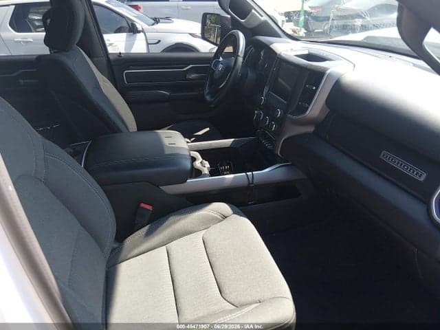 2022 RAM 1500 BIG HORN 4X4 6'4 BOX 5