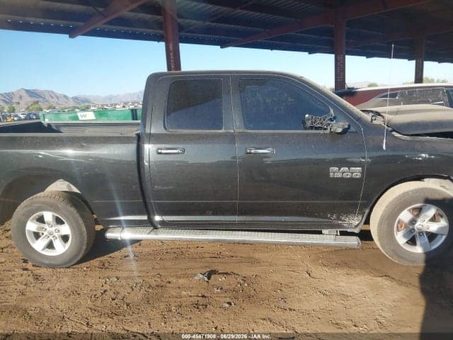 2017 RAM 1500 SLT 4X2 6'4 BOX 15
