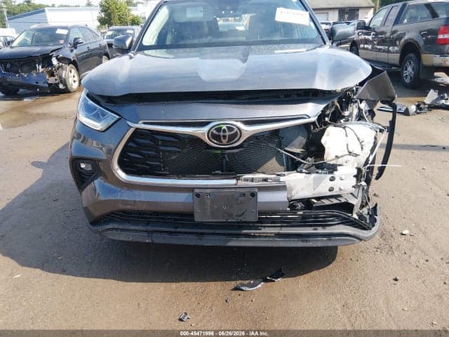 2021 TOYOTA HIGHLANDER LIMITED 6