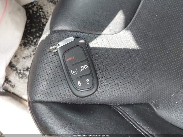 2023 JEEP CHEROKEE ALTITUDE LUX 4X4 11