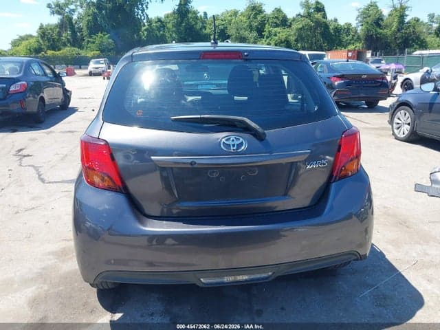 2017 TOYOTA YARIS L 17