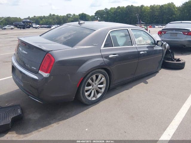 2015 CHRYSLER 300 LIMITED 4