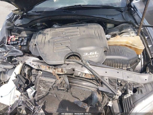 2015 CHRYSLER 300 LIMITED 10