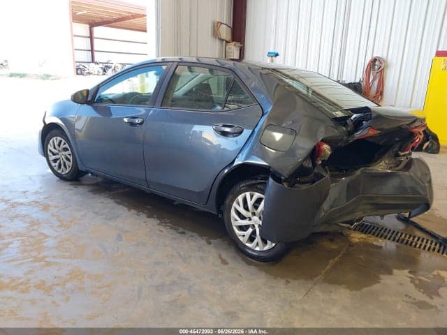 2017 TOYOTA COROLLA LE 3