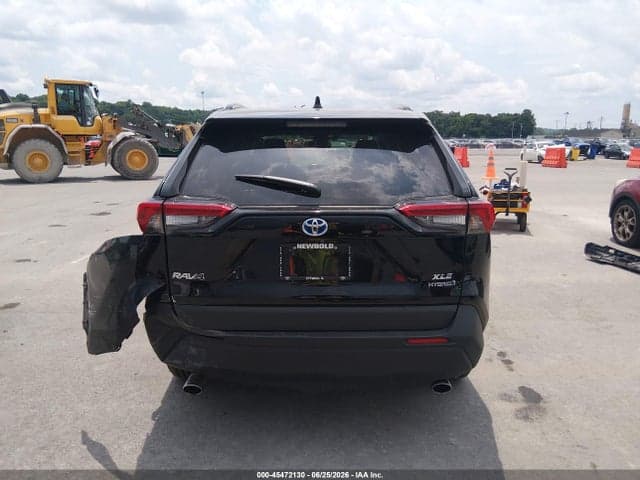 2022 TOYOTA RAV4 HYBRID XLE PREMIUM 16