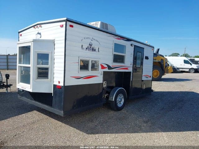 2019 ICE CASTLE FISH HOUSE 4