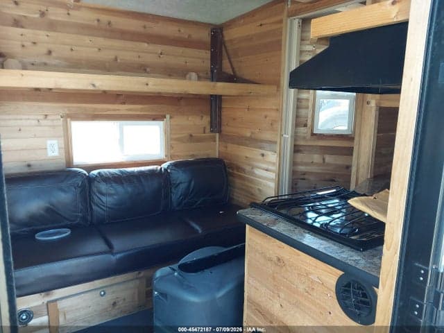 2019 ICE CASTLE FISH HOUSE 5