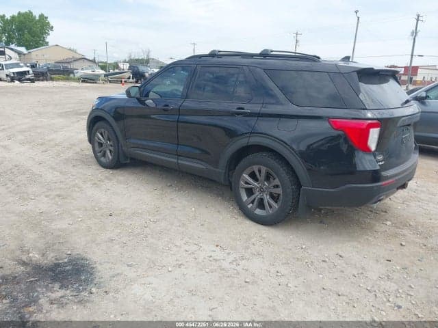 2021 FORD EXPLORER XLT 3