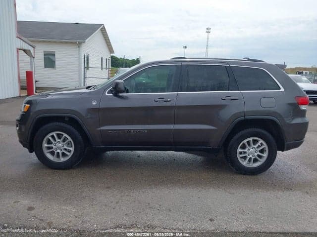 2020 JEEP GRAND CHEROKEE LAREDO E 4X4 19