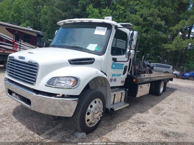 2025 FREIGHTLINER M2 106 2