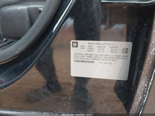 2017 CHEVROLET CRUZE LT AUTO 9