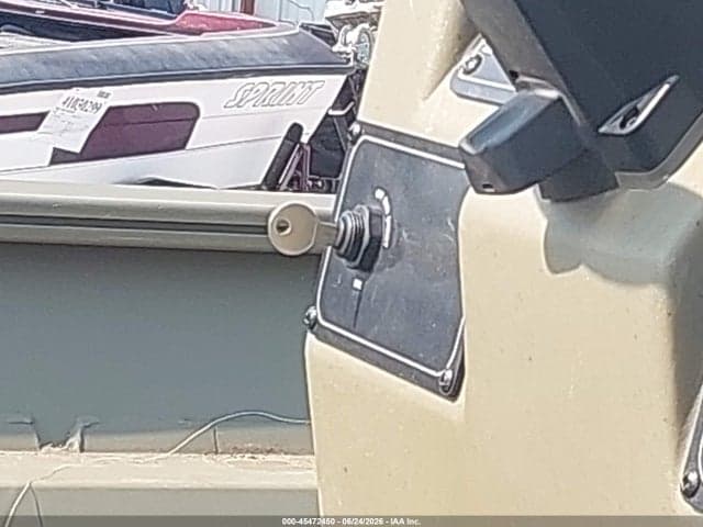 2022 TRACKER MARINE OTHER 11