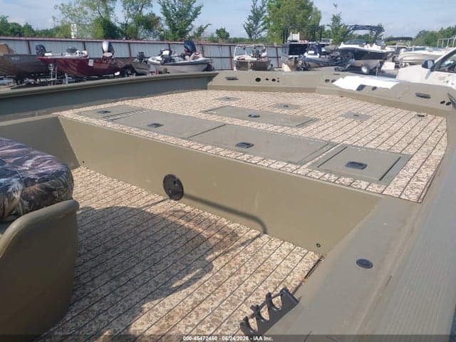 2022 TRACKER MARINE OTHER 5