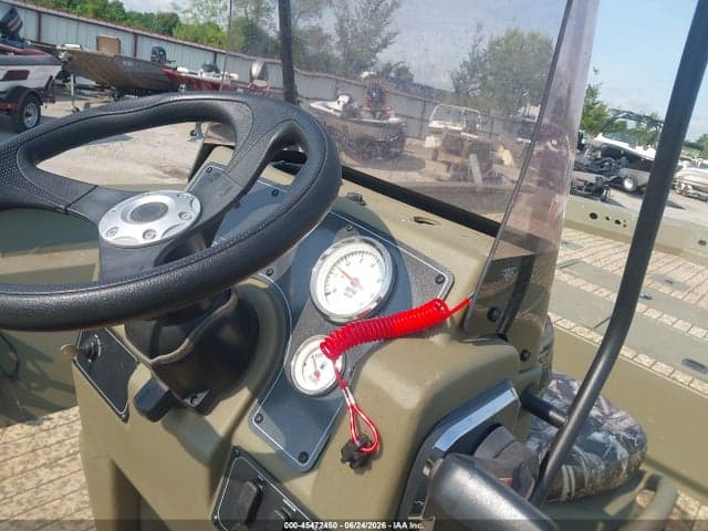 2022 TRACKER MARINE OTHER 7