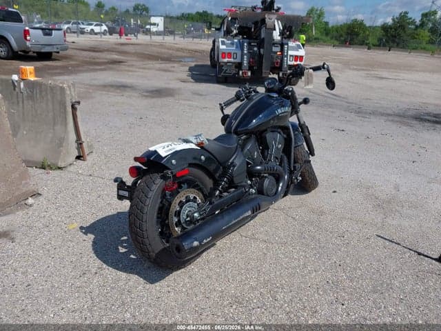 2025 INDIAN MOTORCYCLE CO. SCOUT BOBBER 4