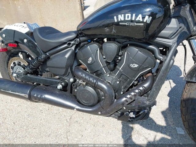 2025 INDIAN MOTORCYCLE CO. SCOUT BOBBER 8