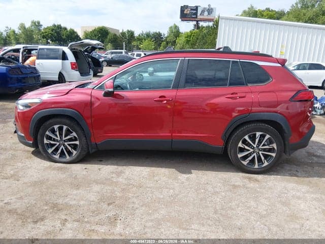 2022 TOYOTA COROLLA CROSS XLE 14