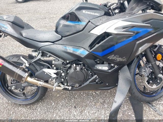 2025 KAWASAKI EX500 A/B 8