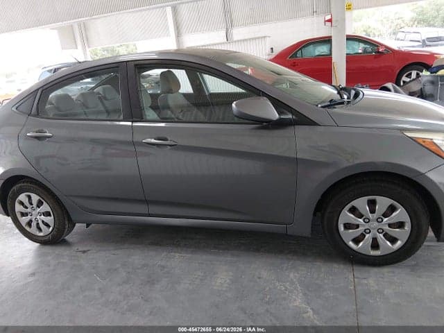 2017 HYUNDAI ACCENT SE 13