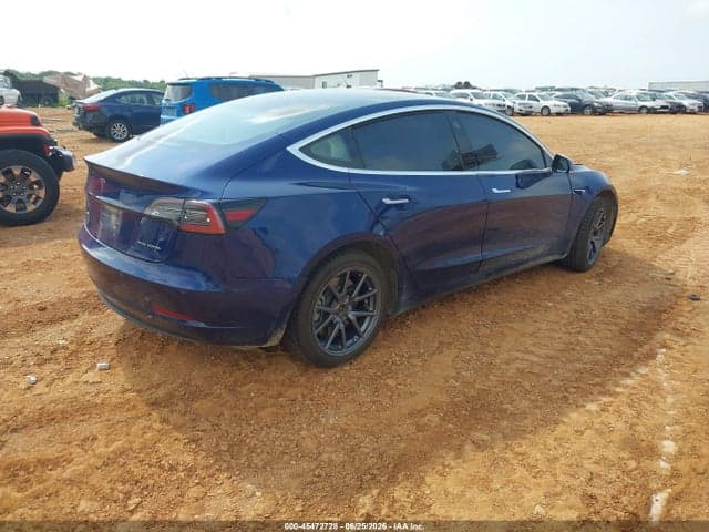 2018 TESLA MODEL 3 5