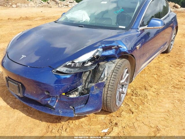 2018 TESLA MODEL 3 7