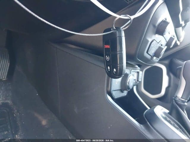 2020 JEEP RENEGADE LATITUDE 4X4 11
