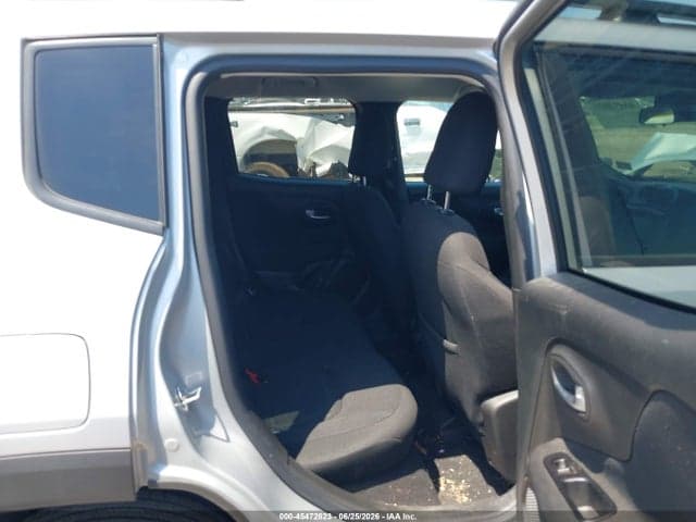 2020 JEEP RENEGADE LATITUDE 4X4 8