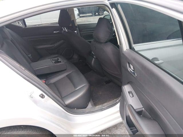 2020 NISSAN ALTIMA SR INTELLIGENT AWD 8