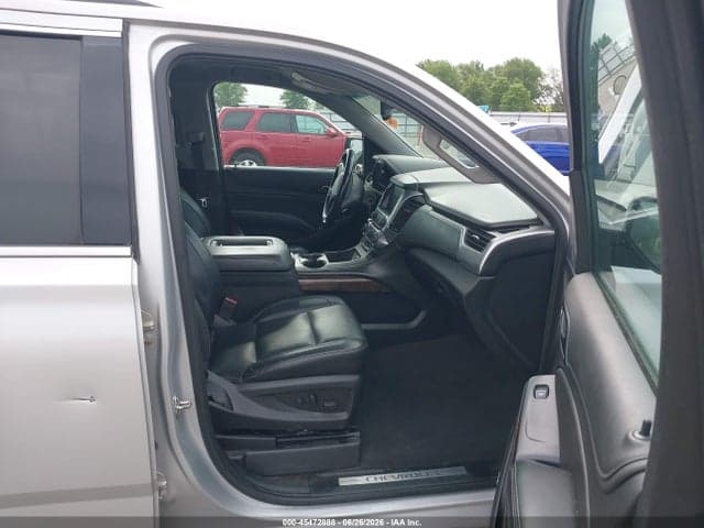2019 CHEVROLET SUBURBAN LT 5