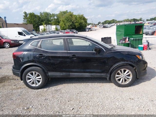 2017 NISSAN ROGUE SPORT SV 13