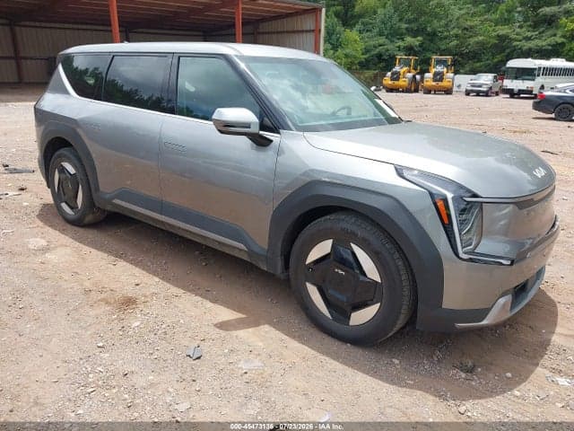 2024 KIA EV9 LIGHT LONG RANGE 1