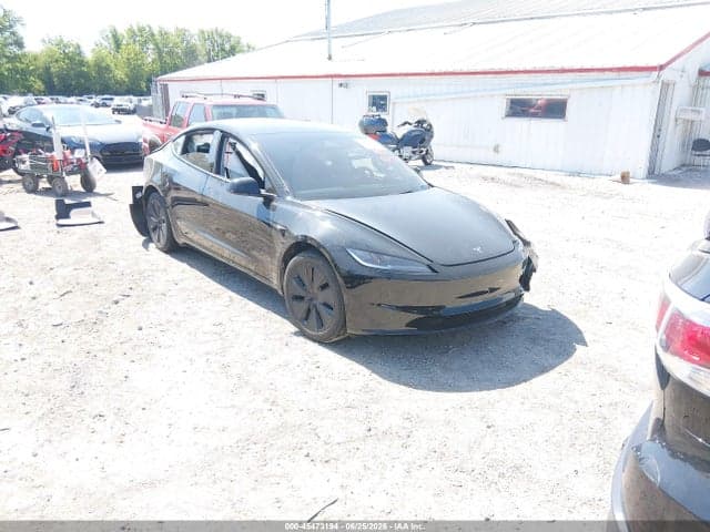 2025 TESLA MODEL 3 - 1