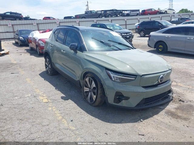 2023 VOLVO XC40 RECHARGE - 1