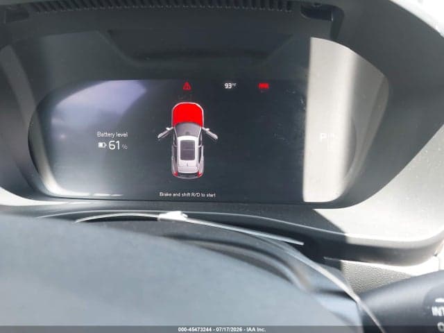2023 VOLVO XC40 RECHARGE 7