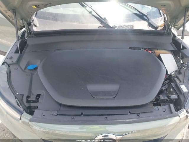 2023 VOLVO XC40 RECHARGE 10