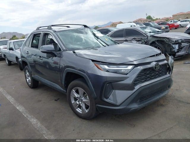 2023 TOYOTA RAV4 XLE 1