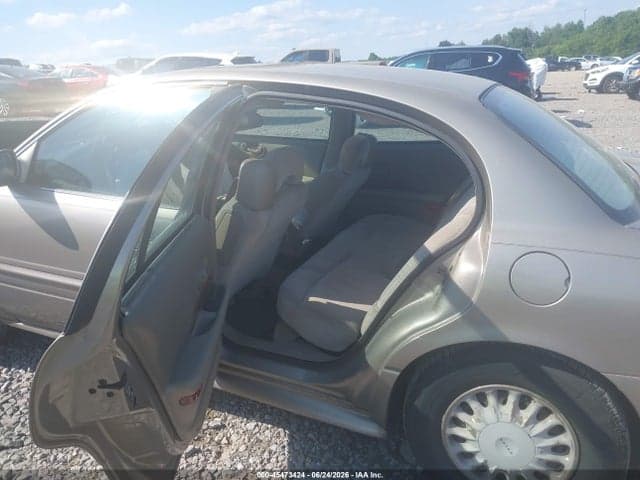 2001 BUICK LESABRE CUSTOM 8