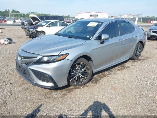 2021 TOYOTA CAMRY SE 2