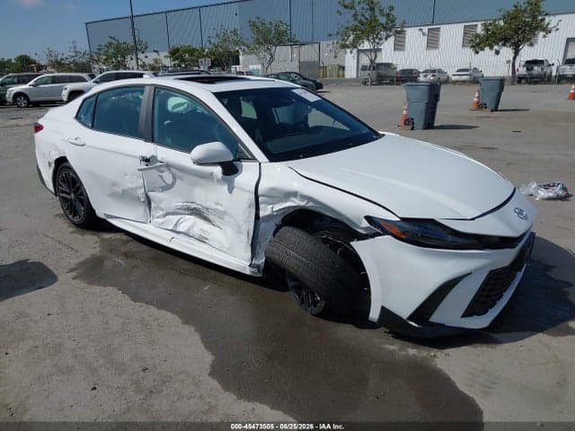 2026 TOYOTA CAMRY SE 1