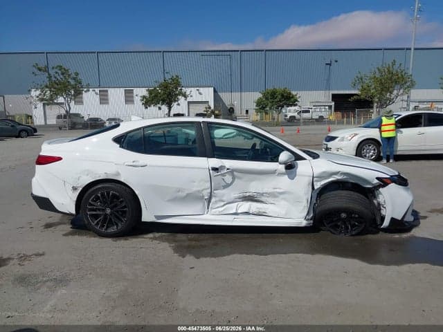 2026 TOYOTA CAMRY SE 14
