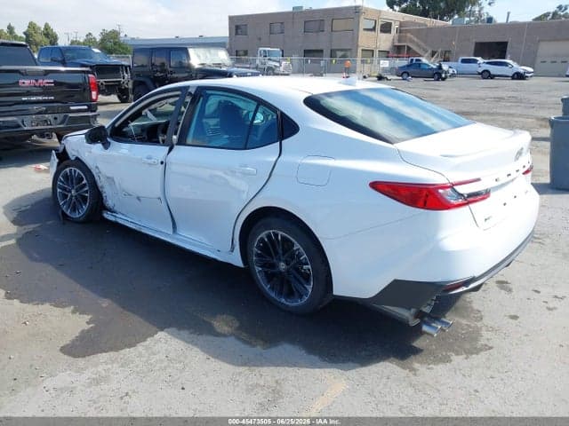 2026 TOYOTA CAMRY SE 3