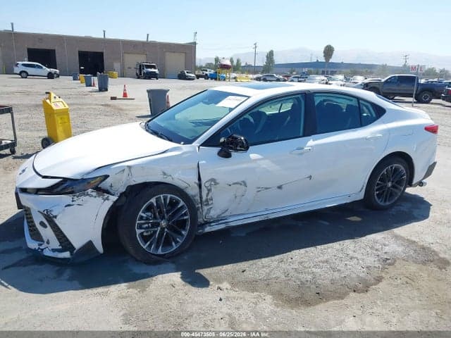 2026 TOYOTA CAMRY SE 6
