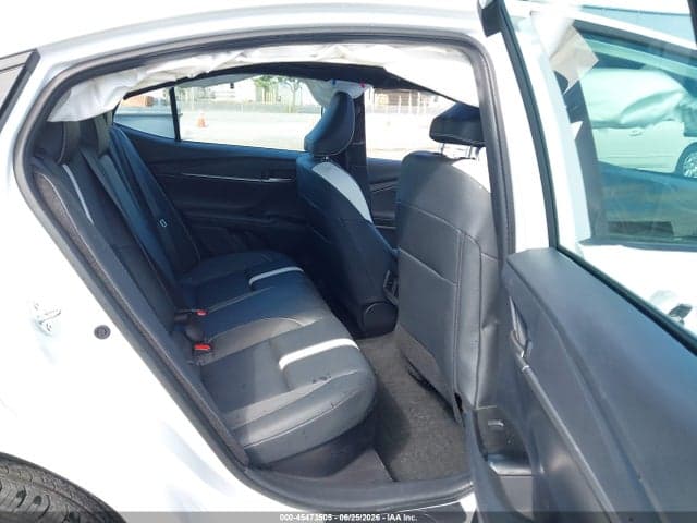 2026 TOYOTA CAMRY SE 8