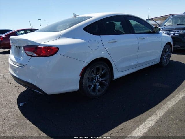 2016 CHRYSLER 200 S 4