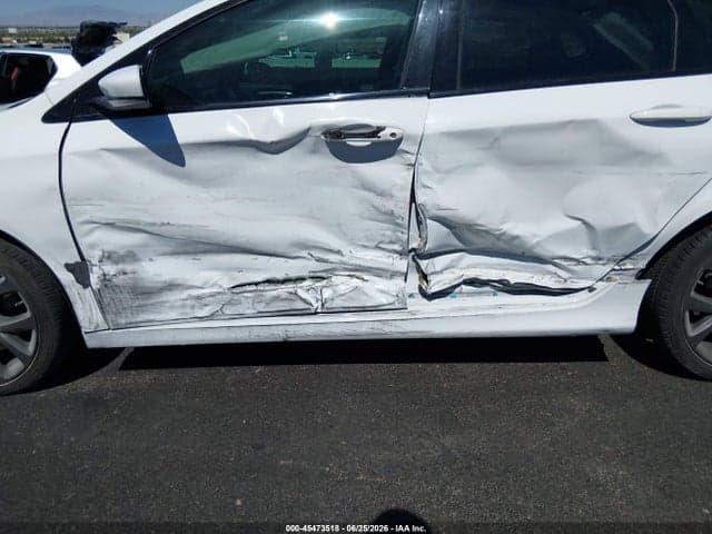 2016 CHRYSLER 200 S 6
