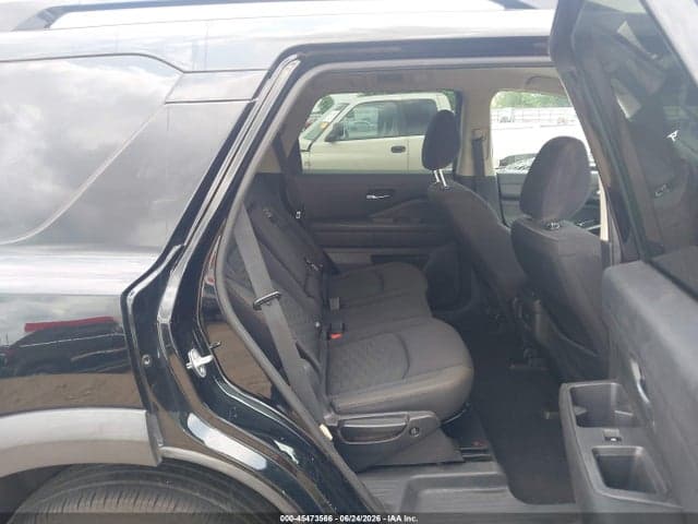 2022 NISSAN PATHFINDER SV 4WD 8