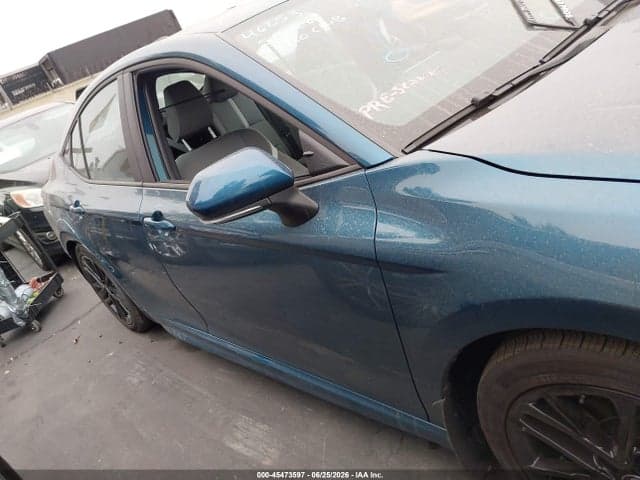2026 TOYOTA CAMRY SE 13